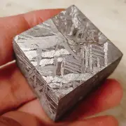 130g Aletai iron meteorite Irregular shape