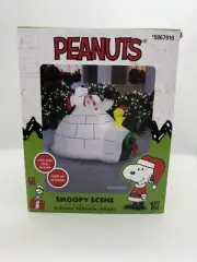 Peanuts Snoopy Woodstock Igloo Scene Airblown Inflatable 4.5 Ft Lights Up