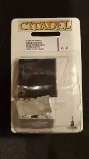 Warhammer Age Of Sigmar: Rat Swarms 90-45 NIB Metal