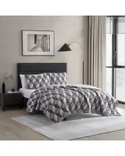 Kenneth Cole New York Gridwork Reversible Quilt Set