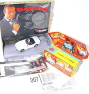 Corgi Toys 007 TOYOTA 2000 GT + JAMES BOND & AKI Figure + Repro Box 65102 MIB`01