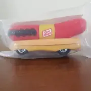 Vintage Hot Wheels Oscar Mayer Wienermobile 1/64 Diecast/Plastic