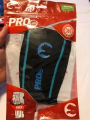 Puma Pro 360 PeeWee 3'11" - 4'6" Calf Protect Shinguard Shin Guard - Black/Blue