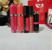 Revlon lot of makeup - lipstick, lipgloss