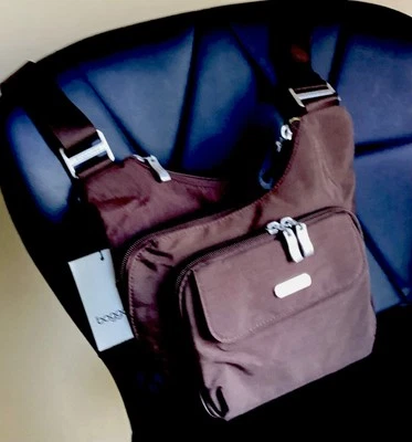 Baggallini Criss Crossbody Nylon Purse Bag Pockets Brown Women's
