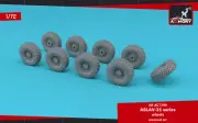ASLAV-25 series wheels w/ 325/85 R16 XML tires, scale 1/72 Armory AC7299