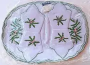 Christmas Decor Table Placemat Doily Doilies Napkin Set 8 linen hand Embroidery
