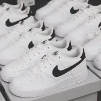 在飛比找蝦皮購物優惠-【MONEY J】現貨 NIKE AIR FORCE 1 白