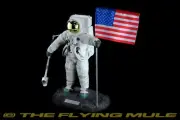 Hobby Master 1:8 NASA Neil Armstrong Apollo 11
