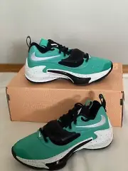 Size 4.5, New! Nike Zoom Freak 3 TB Clear Jade 2021