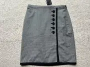 Club Monaco Wool Blend Black & White Houndstooth Button Detail Pencil Skirt Sz 0