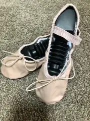Danshuz 392 Pink Leather Split Sole Ballet Shoes Child 2.5M (fits Child 3.5-4M)
