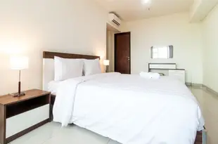 2 居最佳克拉帕蓋丁薛伍德酒店 - 拉維裏奧酒店2 Br Best in Kelapa Gading Sherwood Apartment by Travelio