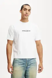 [Cotton On Men] Cotton On Men - Cropped Fit Graphic T-Shirt - White/arcade concept L WHITE/ARCADE CONCEPT