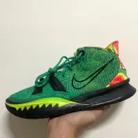 在飛比找蝦皮購物優惠-［已售出］Nike籃球鞋 Kyrie7 Us10.5可議