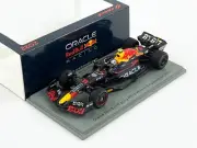 Red Bull F1 RB18 #11 Sergio Perez Singapore Winner 2022 Spark 1:43 Intermediate