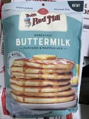 Bob's Red Mill Homestyle Buttermilk Pancake & Waffle Mix 20 oz Exp: 05-15/2025