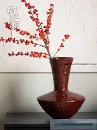 在飛比找樂天市場購物網優惠-現代輕奢陶瓷花瓶客廳插花擺件高級感簡約錘紋玄關裝飾水培鮮花瓶