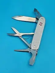 Victorinox Pioneer X Silver Alox 93mm Swiss Army Knife Multi Tool! NEW!