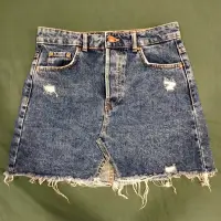 在飛比找蝦皮購物優惠-Bershka jeans skirt 牛仔裙