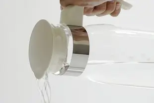 小驚奇代購【現貨】日本製 HARIO 白蓋 玻璃 冷水壺 水壺 冷飲 1400ml ~日本直送～✈✈