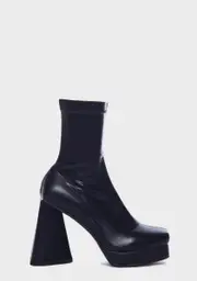 [Lamoda] So Chic Heeled Boots