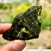 35G Natural green luster tourmaline quartz crystal cluster mineral specimen