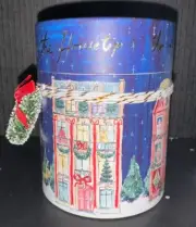 Anthropologie Susannah Garrod Candle Up on the Housetop Fresh Mistletoe & Holly