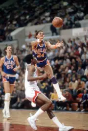 Dennis Johnson of the Phoenix Suns 1981 Basketball Photo 13
