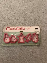 Vtg 1972 Cookie Cutter Capers - NEW old stock