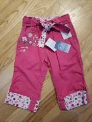 PUMPKIN PATCH Girl's Embroidered Cargo Style Capri Pants BNWT
