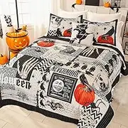 EVENHUG Halloween Theme King Size Quilt Bedding Set with 3 Pillow Shams Lightweight Soft Bedspread Coverlet Halloween Holiday Bed Cover for Bedroom Home Decoration (4 Pieces)