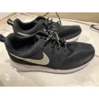 在飛比找蝦皮購物優惠-Nike Roshe Run