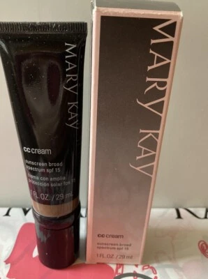 Mary Kay CC Cream / Very Deep/ New In Box NOS