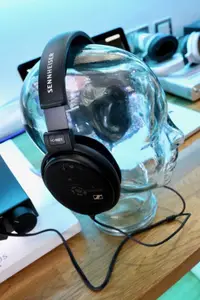 在飛比找露天拍賣優惠-【千代】SENNHEISER/森海塞爾 HD 660 S H