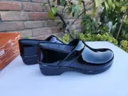 NEW Dansko Pro XP Clog Black Patent Leather Women size 40 US 9.5-10