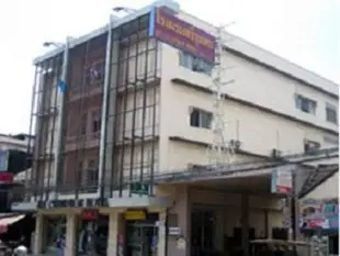 斯里蘭卡春蓬飯店Sri Chumphon Hotel