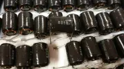 (25 PCS) 5519 JW MILLER 1 ELEMENT 68uH FERRITE-CORE GENERAL PURPOSE INDUCTOR