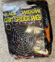 HUGE BLACK HAIRY SPIDER HALLOWEEN DECORATION NEW NWT WEB RED EYES SCARY! 9FT WEB