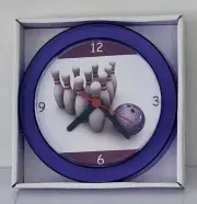 Ten Pin Bowling 7" Purple novelty wall/desk clock Brand New