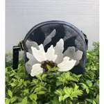 【花朵斜背包】手工製作 使用日本布料【手工拼布包】