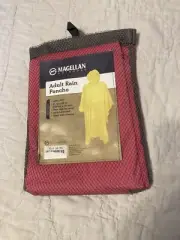 Magellan Adult Rain Ponchos 51in x 42 in fuchsia pink 100% PVC One Size New