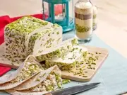 Halva With Pistachio, Premium Homemade Halva 500 gm حلاوة بلدية بالفستق الحلبي