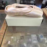 Bloch Pink Ballet Dance Shoes Size 8 B NEW