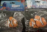 2 Disney Pixar Bandai Finding Nemo Dory Bath Squirters, Nemo & Marlin