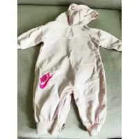 在飛比找蝦皮購物優惠-Nike運動風女嬰女寶潮服 粉紅色