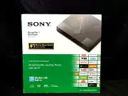 NEW Sony BDP-S3700 Wi-Fi Blu-Ray & DVD Player