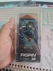 FiGPiN My Hero Academia Izuku Midoriya Collectable Pin #802