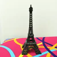 在飛比找蝦皮購物優惠-【二手】巴黎鐵塔裝飾品