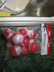 12- FISHING BOBBERS All Sizes Round Floats Red White Plastic SNAP ON Bobbers